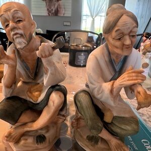 Vintage Ardco porcelain figurine of elderly man w/pipe & women making bread.